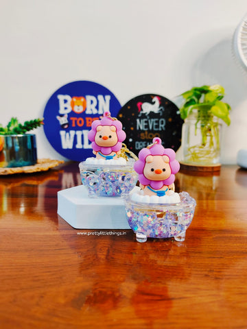 Keychain - Animals in Shiny Bubbles Bathtub