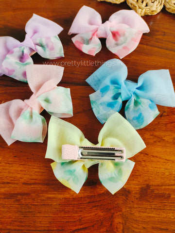 Little Floral Bow Hair Clips