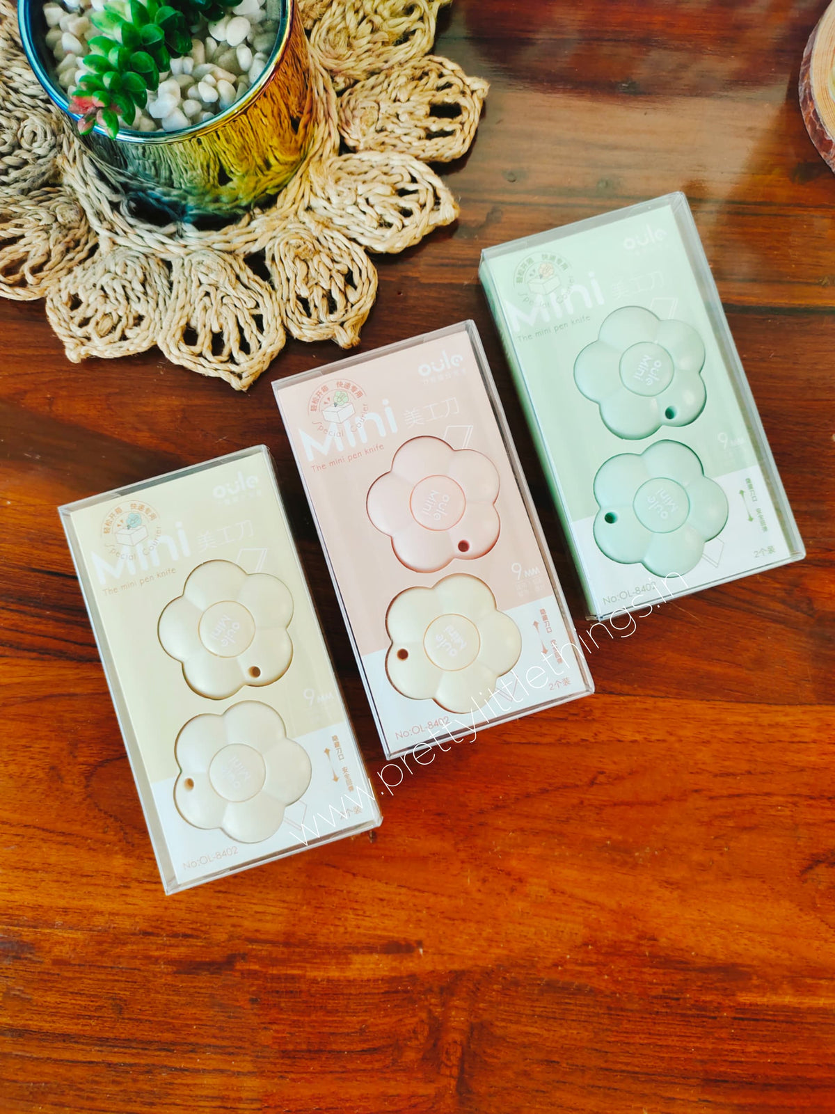 Pastel Flower Mini Cutter