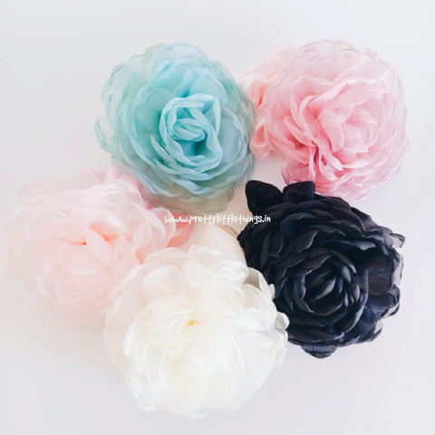 Beautiful Blooming Roses Scrunchies