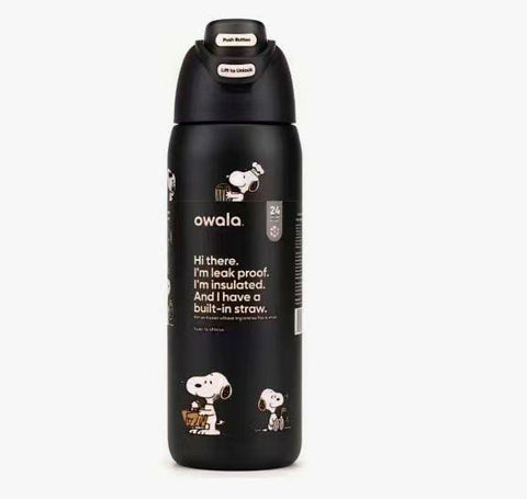 Owala Free Sip Spout Bottle Peanuts Snoopy Black Edition 710 ml.