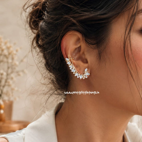Celestial Curve Earcuff