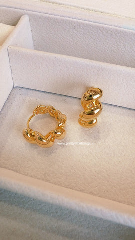 Twist Glow, Daily Wear Earrings, Gulaabo