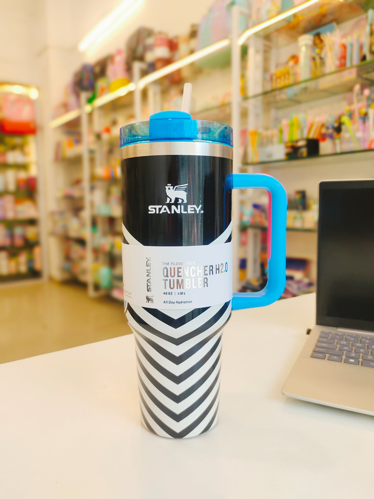 Stanley Design Quencher H2.0  Tumblers [40 Oz]