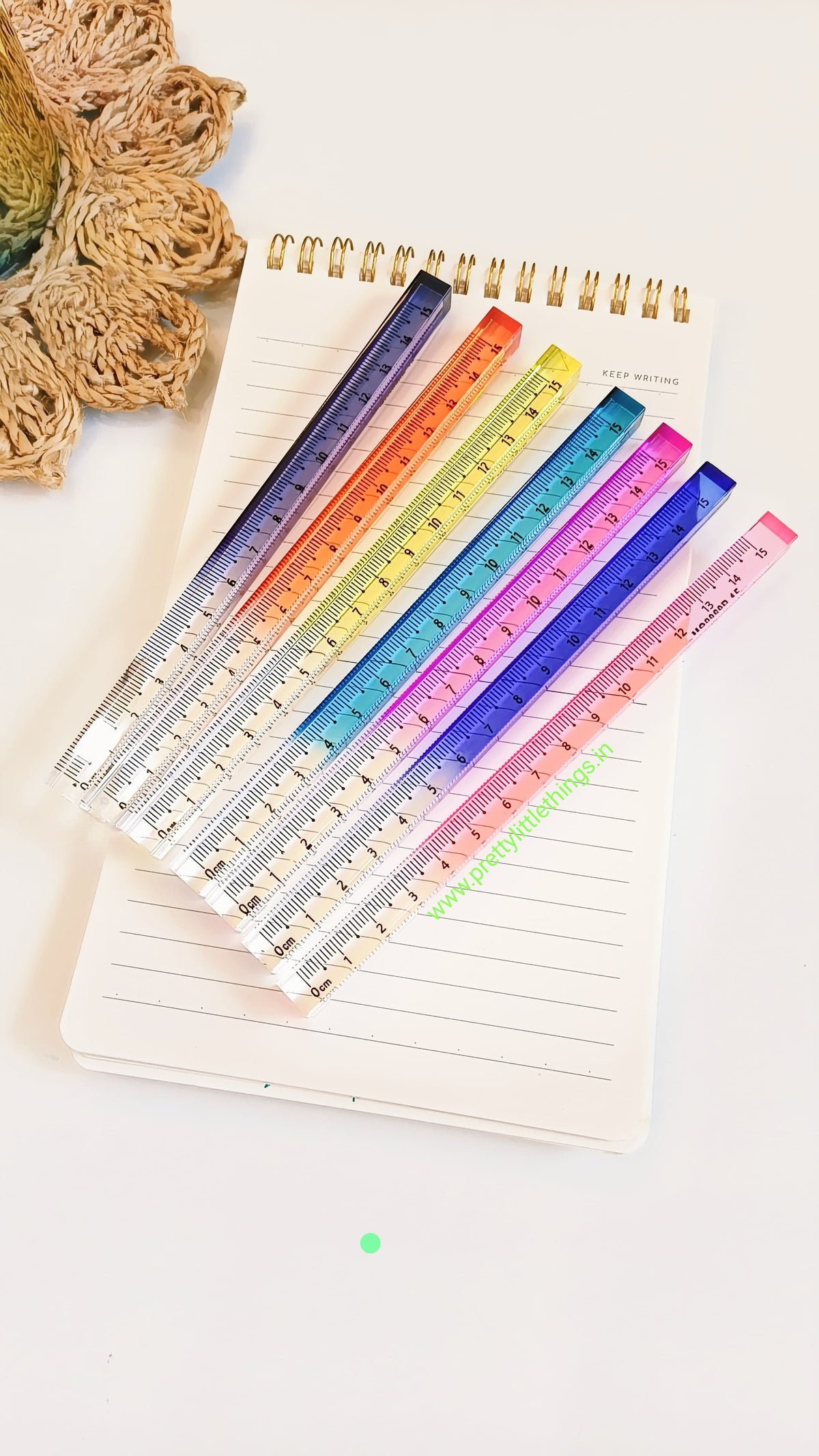 Ombre Shade Quadrangle Scale 15 cms