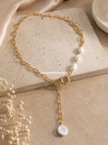 Inès Asymmetric Pearl Y-Necklace (Gulaabo)