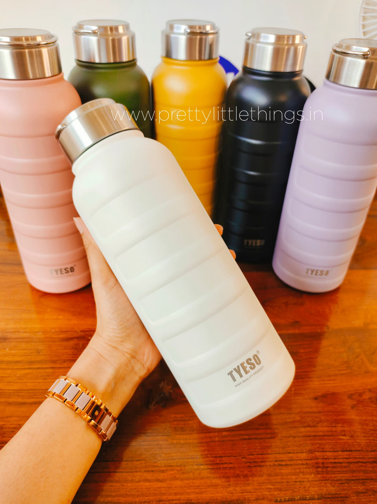Tyeso Elegant 750 ml Steel Bottles