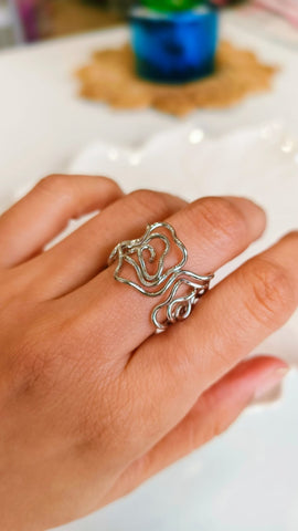 Flowers Finger Ring Gulaabo