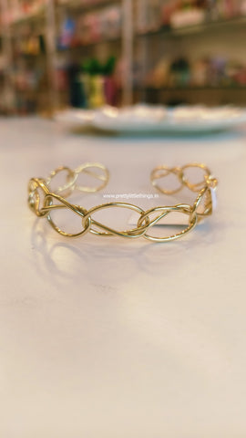 Radiant Ellipse Link Open Cuff Bangle / Kada