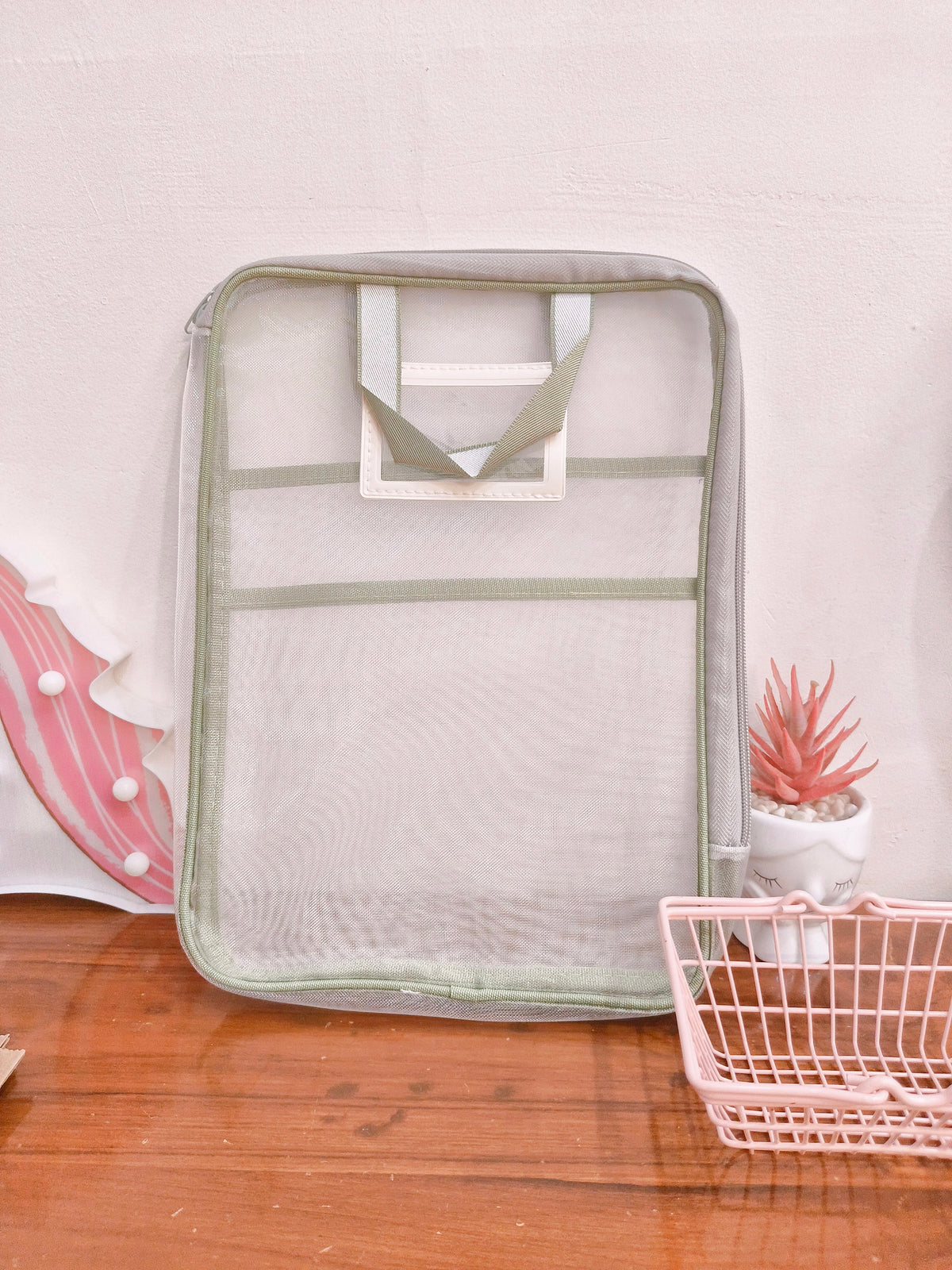 Transparent Mesh Folder - Pouch A4 size
