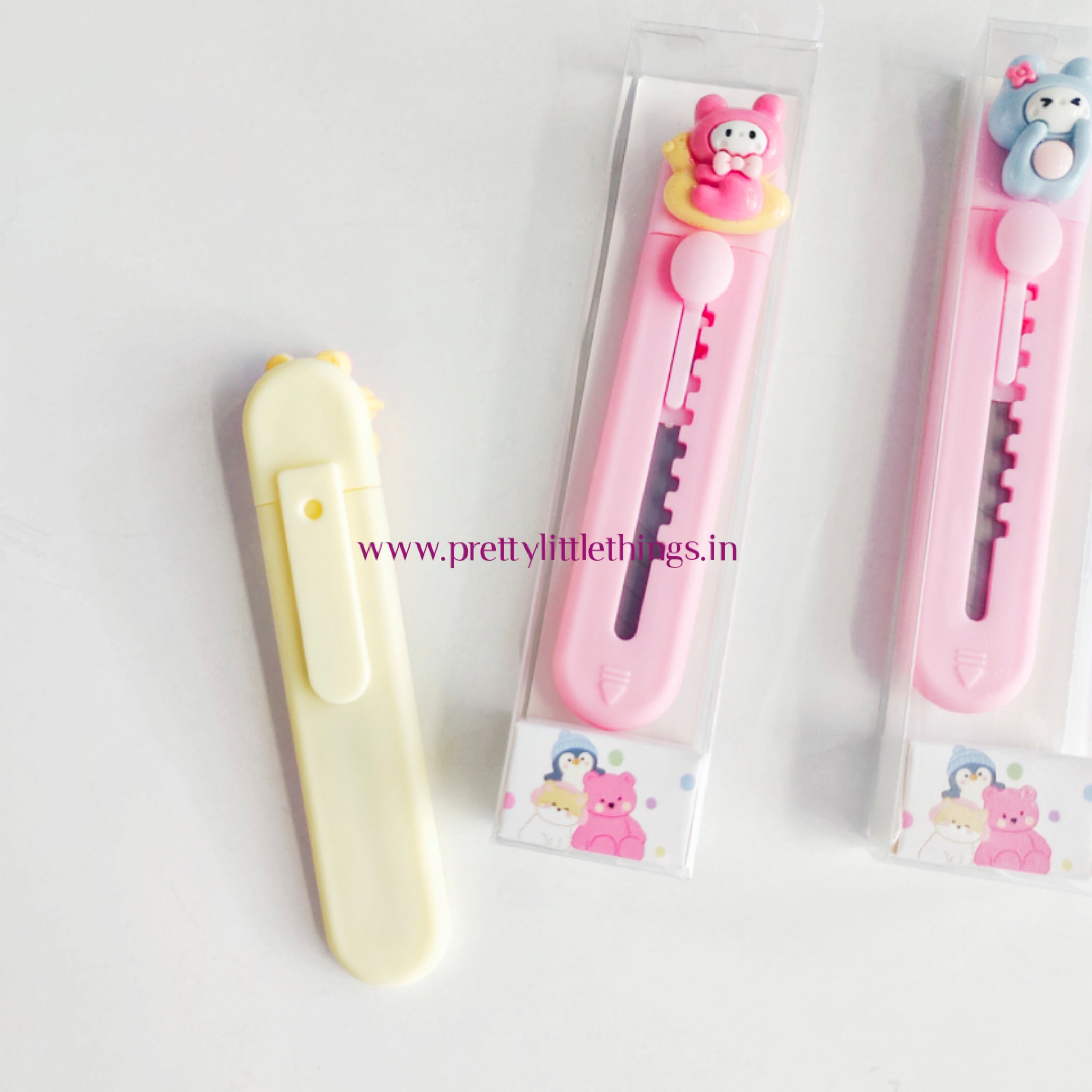 PASTEL COLOR KAWAII SANRIO MY MELODY THEME POCKET KNIFE / CRAFT PAPER CUTTERS