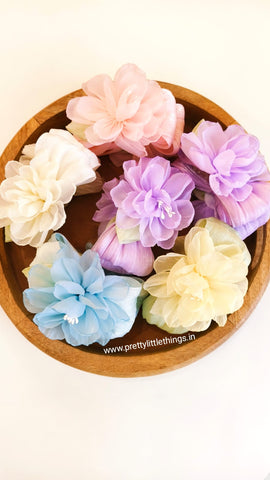 Butterfly Clutcher Clip Twin Flowers on Bows Design