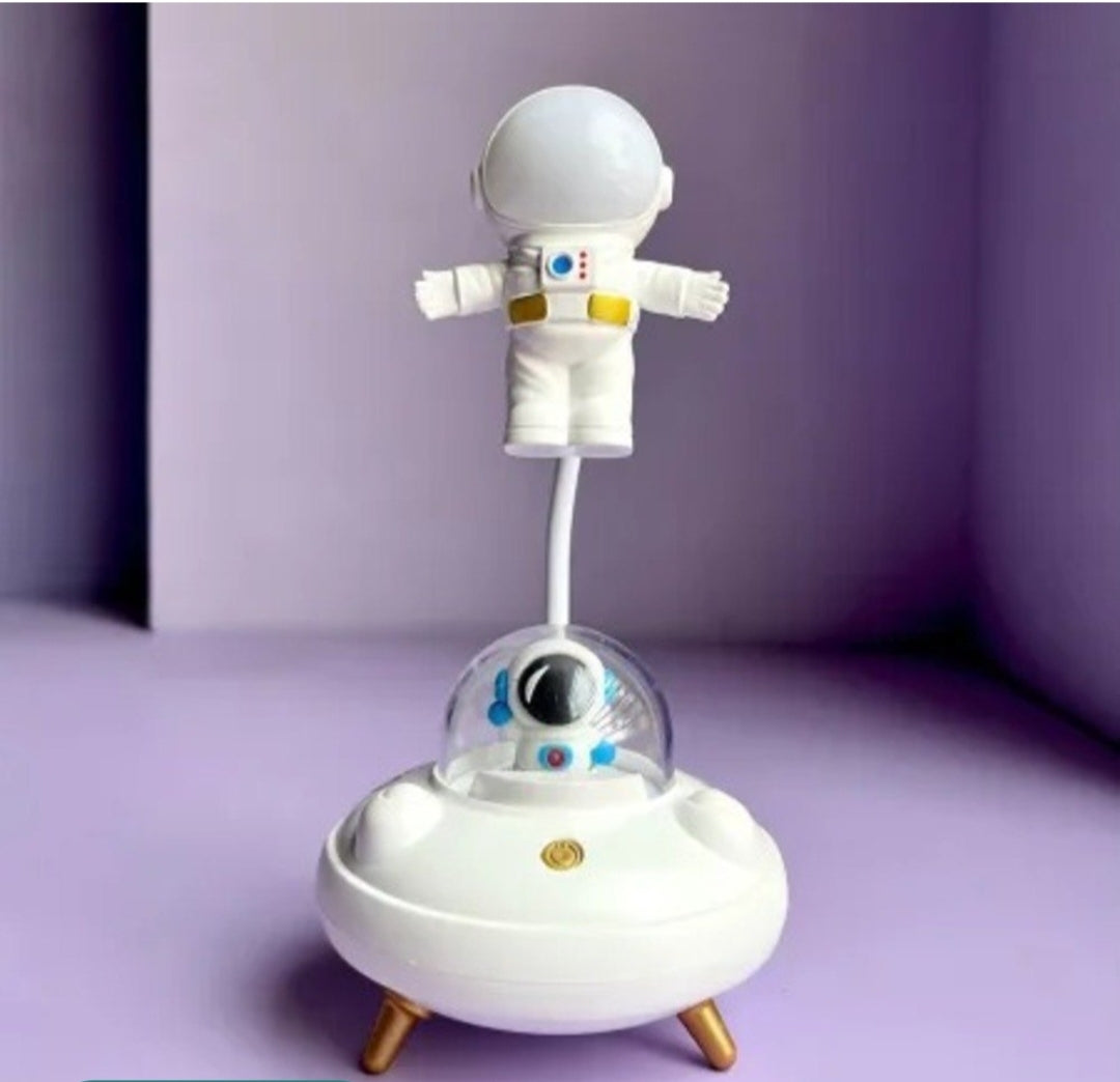 Astronaut Spacewalking Desk Lamp