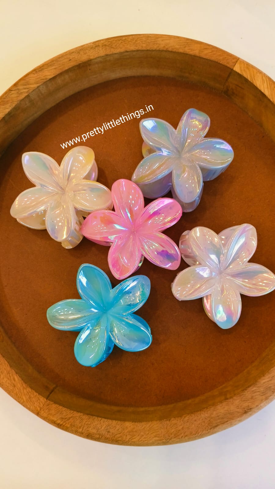 Glossy Claw Clip Plumeria Flower Shape