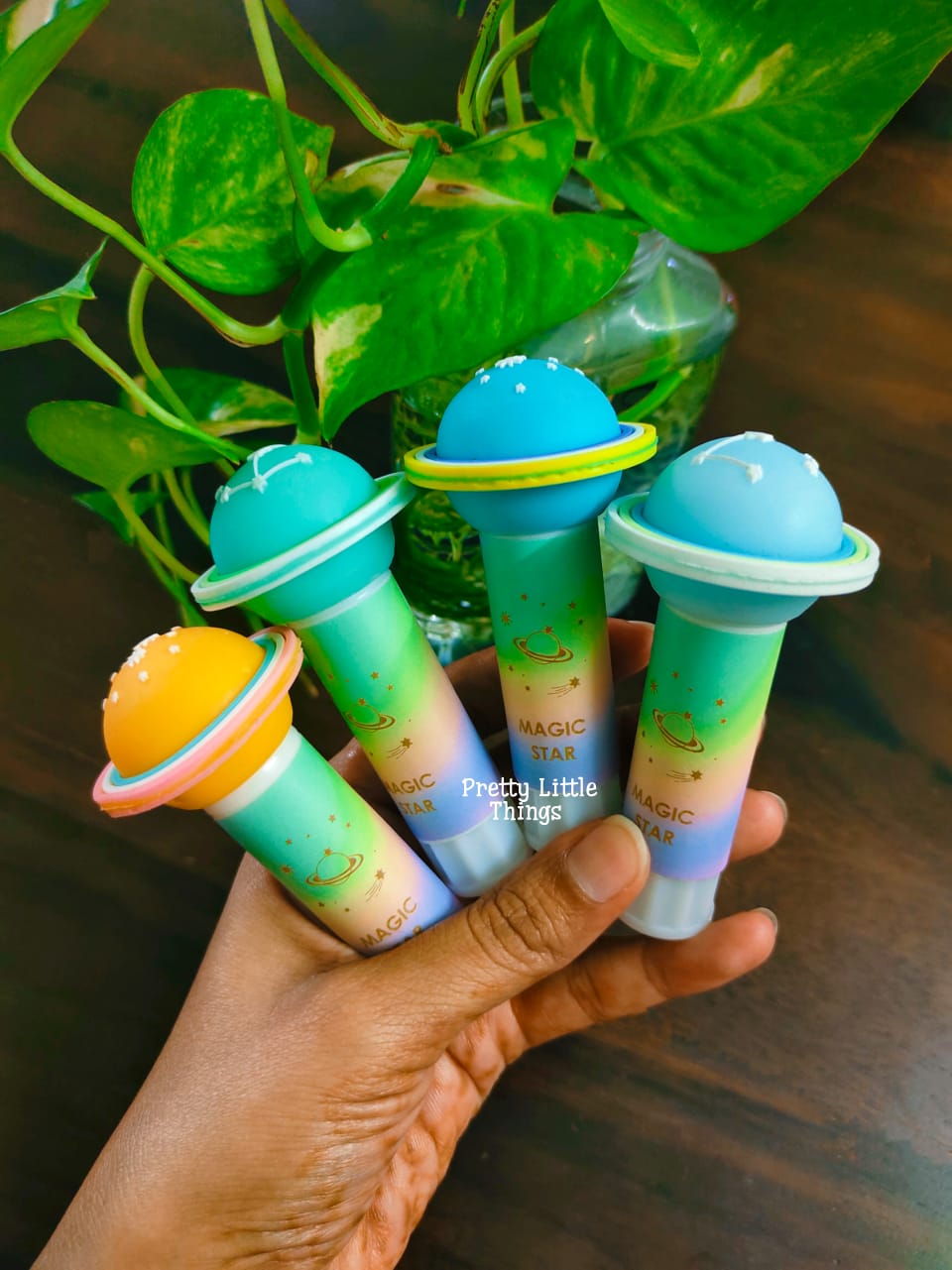 Spaceship Glue Sticks