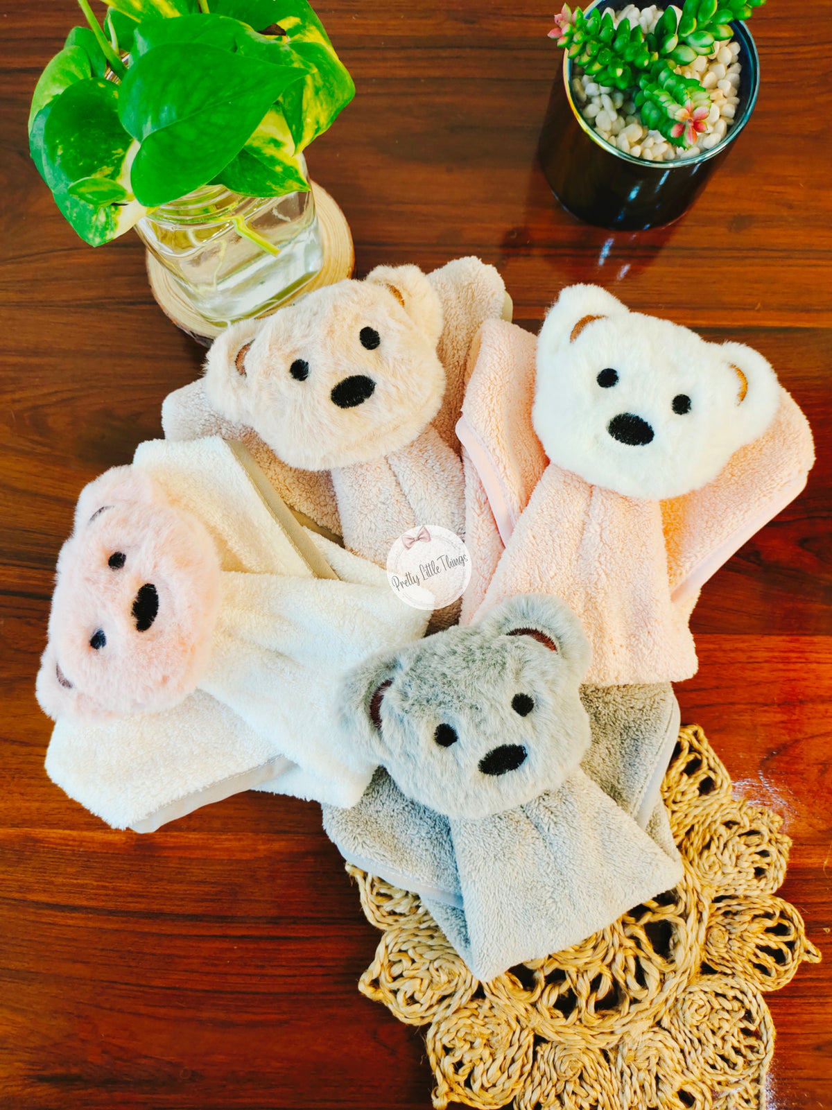 Micro-Fibre Puppy Motif Napkins